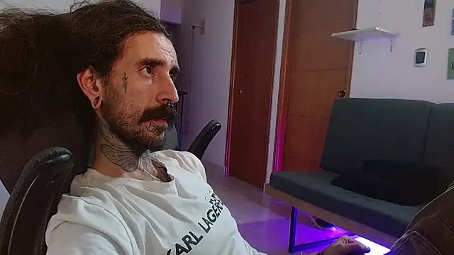 harry reems1 online show from March 29, 2026, 10:28 am