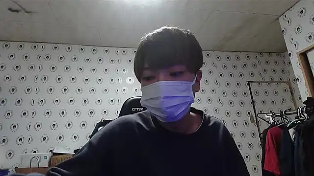 pychan online show from December 23, 2024, 1:24 pm