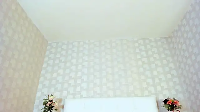 Snapshot of NatsumiHun chatting on October 16, 2025, 8:00 am NatsumiHun online show from October 16, 2025, 8:00 am