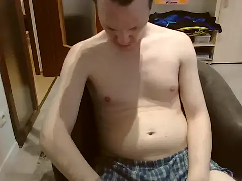 iluvhottenns online show from March 13, 2026, 4:56 pm