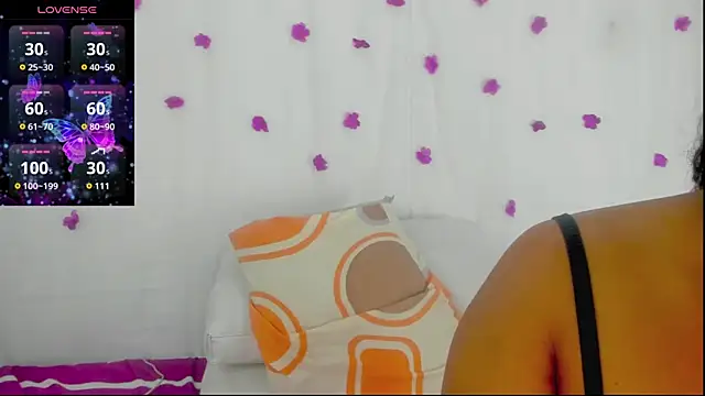 Snapshot of moana_taylor chatting on October 25, 2025, 2:17 pm moana taylor online show from October 25, 2025, 2:17 pm