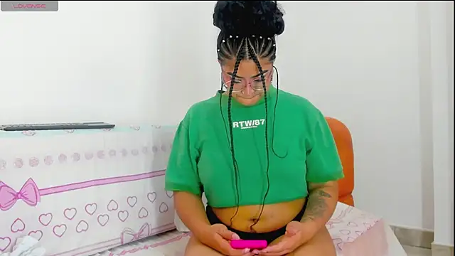 moana taylor online show from June 7, 2026, 11:48 am