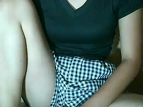 Snapshot of PinaySkinnyGirl chatting on September 19, 2025, 8:40 am PinaySkinnyGirl online show from September 19, 2025, 8:40 am