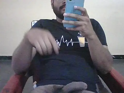 bunnyboy3467 online show from June 4, 2026, 5:23 am