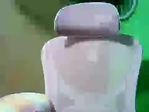 Snapshot of ashlylove25 chatting on October 15, 2025, 2:10 am ashlylove25 online show from October 15, 2025, 2:10 am