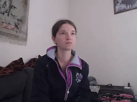 Snapshot of Geile-Luna chatting on September 28, 2025, 2:46 pm Geile-Luna online show from September 28, 2025, 2:46 pm