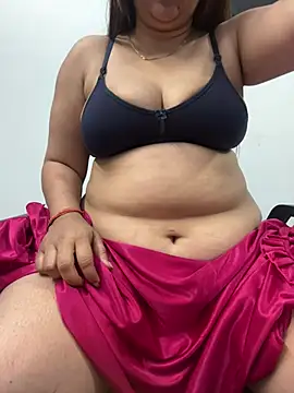 Snapshot of Preet_Kaur_69 chatting on January 21, 2025, 10:08 pm Preet Kaur 69 online show from January 21, 2025, 10:08 pm