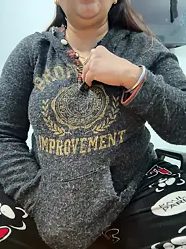 Snapshot of Preet_Kaur_69 chatting on January 12, 2025, 6:16 pm Preet Kaur 69 online show from January 12, 2025, 6:16 pm
