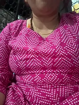 Snapshot of Preet_Kaur_69 chatting on March 17, 2025, 7:26 pm Preet Kaur 69 online show from March 17, 2025, 7:26 pm