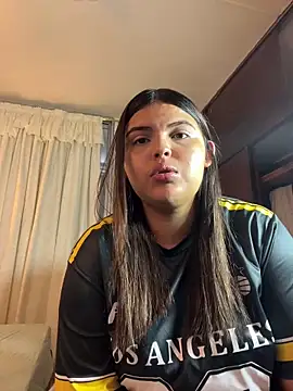 Lia sexx online show from March 15, 2026, 1:18 pm