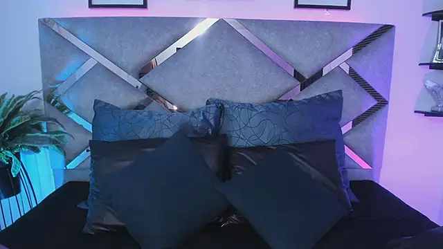 Keidy rose online show from October 6, 2025, 7:25 pm