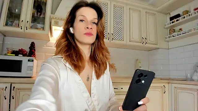 Butterfly-  online show from February 4, 2025, 3:54 am