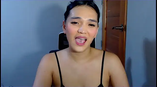 WONDERWOMAN2023 online show from January 25, 2025, 2:37 am