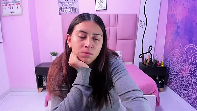 Snapshot of Alison_Jhones7 chatting on February 22, 2025, 11:02 am Alison Jhones7 online show from February 22, 2025, 11:02 am