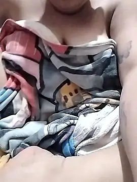 curvee Kyra online show from January 10, 2026, 4:19 am