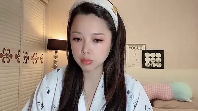 kk lele online show from May 7, 2026, 3:44 am