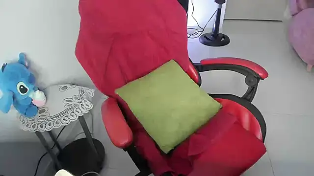 valery adams1 online show from February 13, 2025, 6:20 am