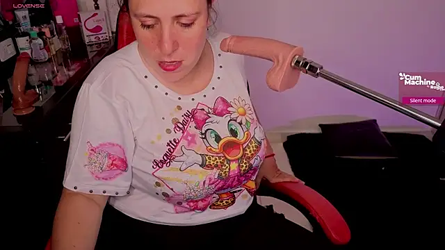 valery adams1 online show from May 6, 2026, 2:48 am
