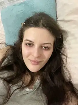 Snapshot of little_belucci chatting on March 1, 2025, 9:26 pm little belucci online show from March 1, 2025, 9:26 pm