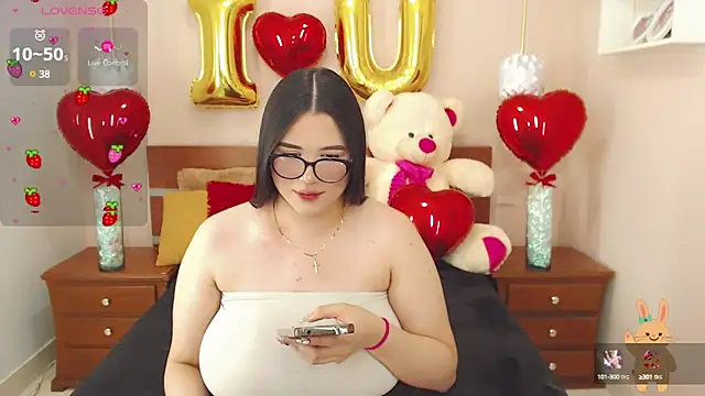 Snapshot of miss_linda_ chatting on February 10, 2025, 6:03 pm miss linda  online show from February 10, 2025, 6:03 pm