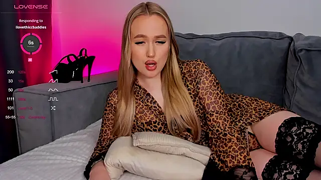 Elissluvv online show from January 17, 2025, 7:27 pm