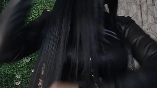 valquiria sirgun online show from November 19, 2025, 10:26 am