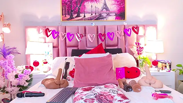 Snapshot of Anaa_Bellaa chatting on February 13, 2026, 1:00 pm Anaa Bellaa online show from February 13, 2026, 1:00 pm