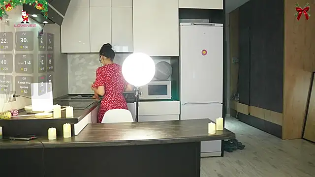 mary shiota online show from December 25, 2024, 6:52 am