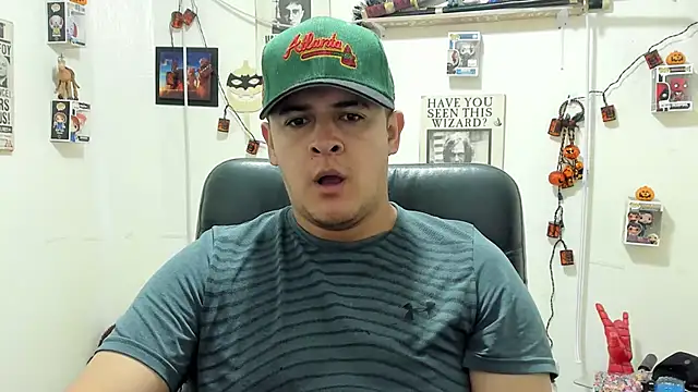 Snapshot of ney_22 chatting on October 23, 2025, 9:52 am ney 22 online show from October 23, 2025, 9:52 am