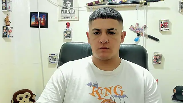 Snapshot of ney_22 chatting on September 23, 2025, 11:50 am ney 22 online show from September 23, 2025, 11:50 am