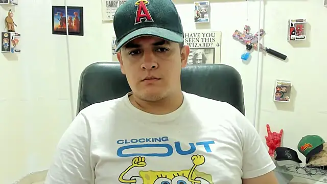 Snapshot of ney_22 chatting on October 8, 2025, 2:35 am ney 22 online show from October 8, 2025, 2:35 am