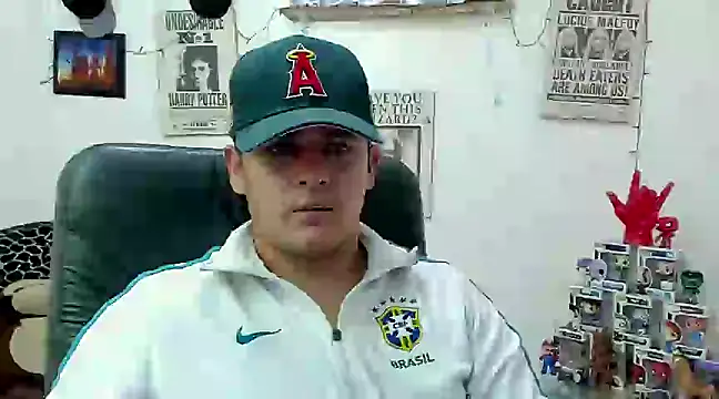 Snapshot of ney_22 chatting on February 23, 2025, 2:40 am ney 22 online show from February 23, 2025, 2:40 am