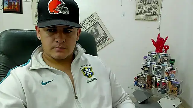 Snapshot of ney_22 chatting on March 4, 2025, 9:07 am ney 22 online show from March 4, 2025, 9:07 am