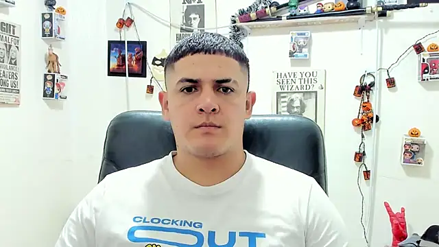 Snapshot of ney_22 chatting on October 31, 2025, 5:26 am ney 22 online show from October 31, 2025, 5:26 am