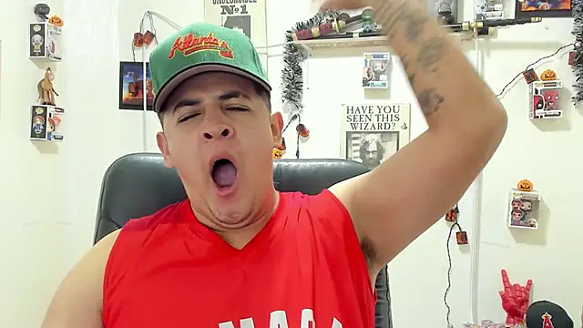 Snapshot of ney_22 chatting on October 21, 2025, 1:43 pm ney 22 online show from October 21, 2025, 1:43 pm