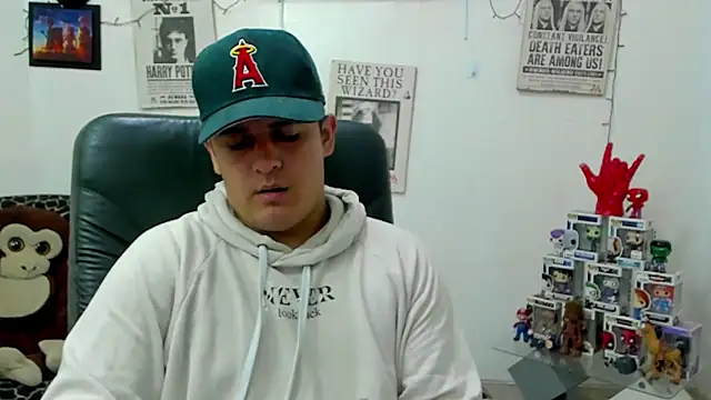 Snapshot of ney_22 chatting on February 19, 2025, 1:18 am ney 22 online show from February 19, 2025, 1:18 am