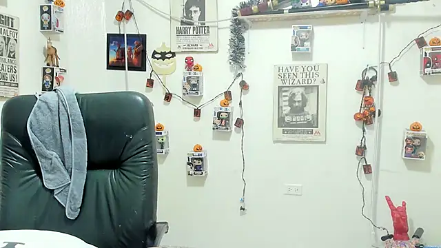 Snapshot of ney_22 chatting on October 29, 2025, 4:22 am ney 22 online show from October 29, 2025, 4:22 am