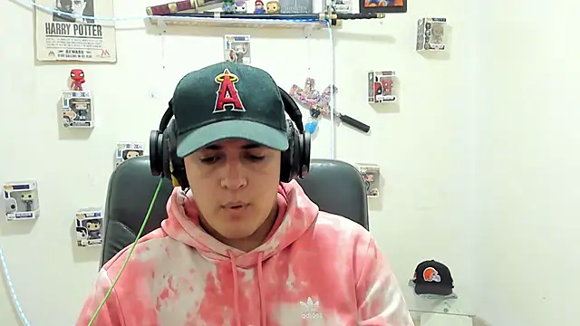 Snapshot of ney_22 chatting on October 6, 2025, 2:02 am ney 22 online show from October 6, 2025, 2:02 am