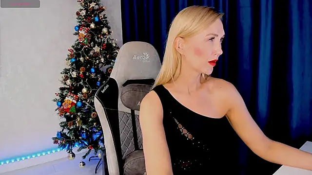 HotyPlays online show from December 24, 2024, 10:39 pm