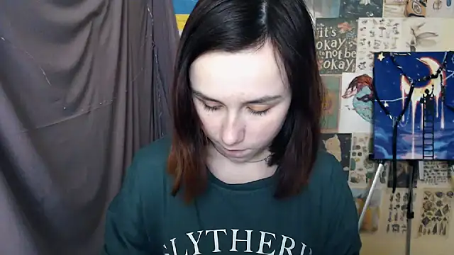 Snapshot of VeryVeryVeryShy_ chatting on February 18, 2025, 10:38 am VeryVeryVeryShy  online show from February 18, 2025, 10:38 am