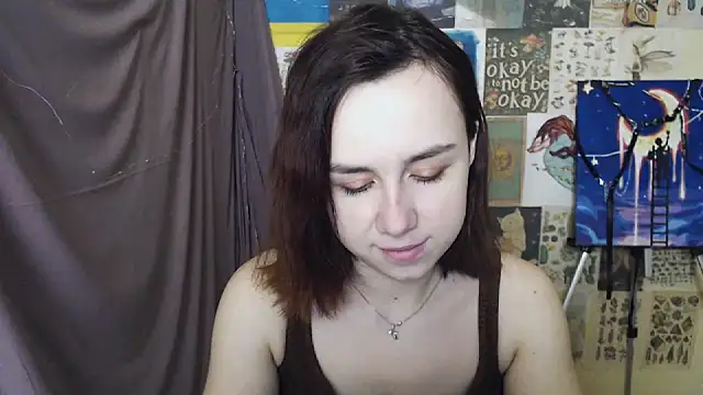 Snapshot of VeryVeryVeryShy_ chatting on February 26, 2025, 6:40 am VeryVeryVeryShy  online show from February 26, 2025, 6:40 am