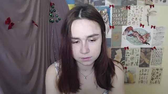 VeryVeryVeryShy  online show from December 23, 2025, 9:30 am