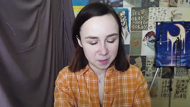 Snapshot of VeryVeryVeryShy_ chatting on March 7, 2025, 9:18 am VeryVeryVeryShy  online show from March 7, 2025, 9:18 am