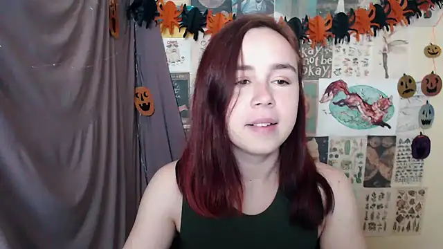 Snapshot of VeryVeryVeryShy_ chatting on October 13, 2025, 5:31 am VeryVeryVeryShy  online show from October 13, 2025, 5:31 am