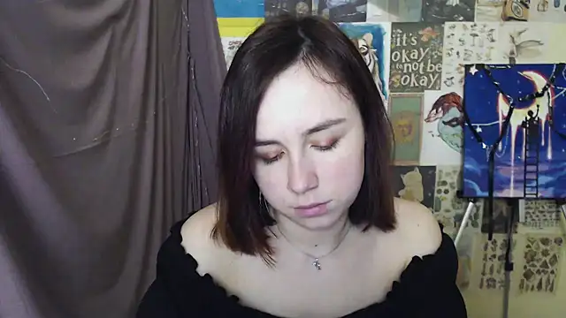 Snapshot of VeryVeryVeryShy_ chatting on February 27, 2025, 10:01 am VeryVeryVeryShy  online show from February 27, 2025, 10:01 am