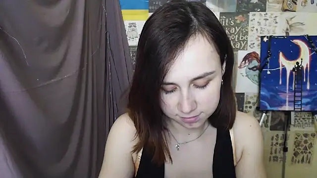 Snapshot of VeryVeryVeryShy_ chatting on March 18, 2025, 9:56 am VeryVeryVeryShy  online show from March 18, 2025, 9:56 am