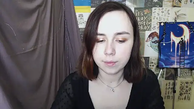 Snapshot of VeryVeryVeryShy_ chatting on March 3, 2025, 9:55 am VeryVeryVeryShy  online show from March 3, 2025, 9:55 am