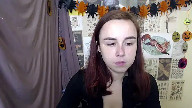 Snapshot of VeryVeryVeryShy_ chatting on October 27, 2025, 3:57 pm VeryVeryVeryShy  online show from October 27, 2025, 3:57 pm