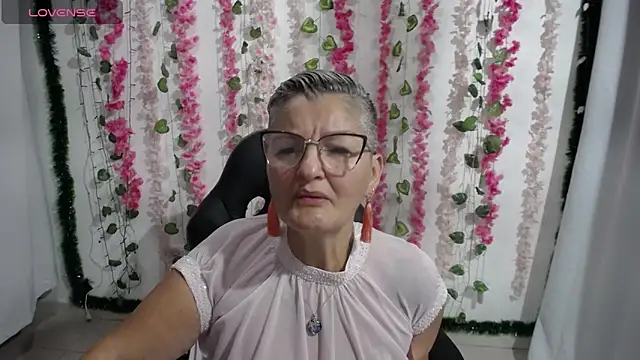bety-cum2 online show from February 7, 2025, 11:12 am