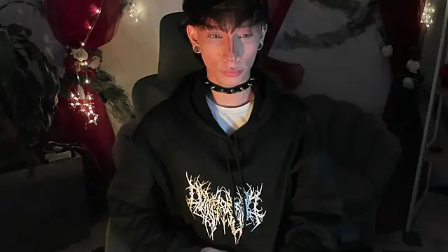 AndyWiilliams online show from April 17, 2026, 10:23 pm